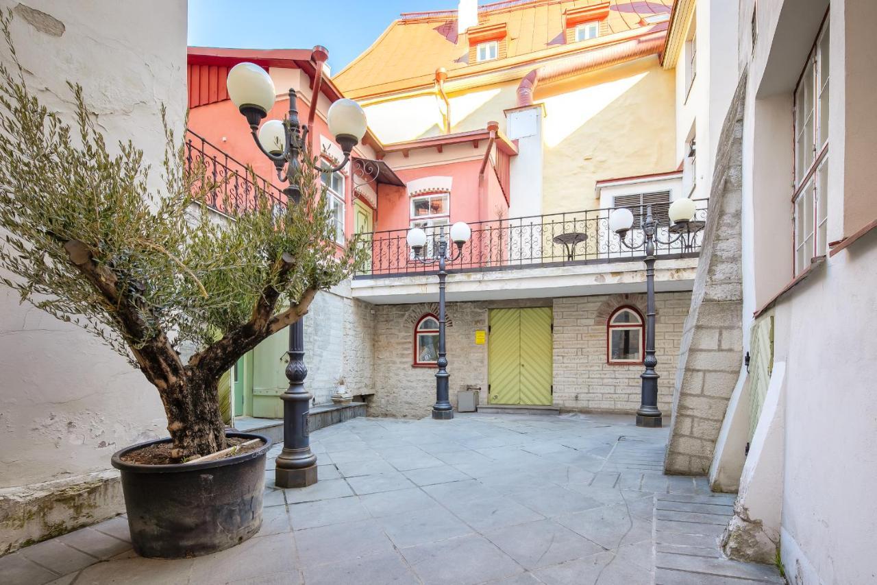 Old Town - Demini Apartment Tallinn Ngoại thất bức ảnh
